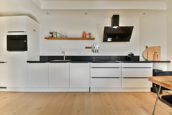 Medium property photo - Adriaan van Bergenstraat 2-3, 1056 JW Amsterdam